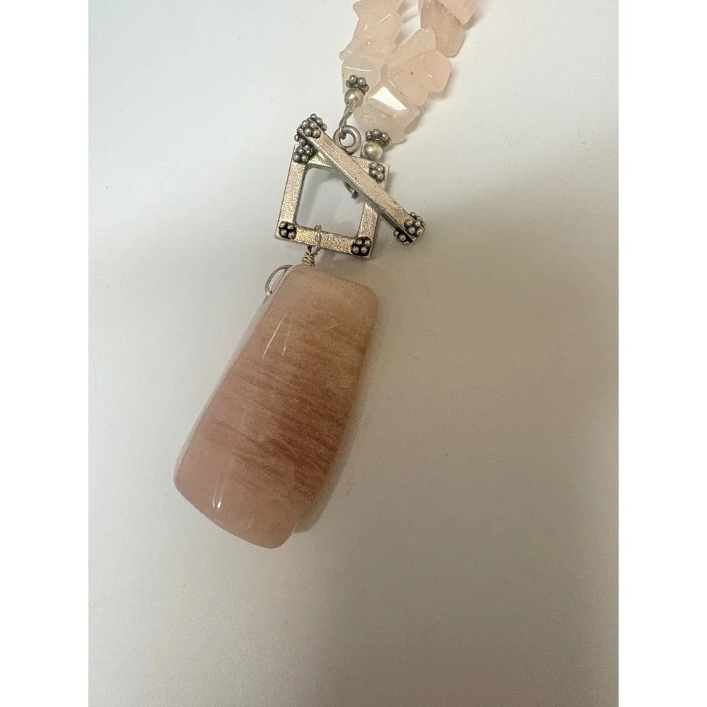 Rose Quartz Chip Bead Necklace with Large‎ Slab Pendant Toggle Clasp Pink Silver